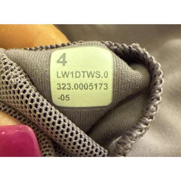 LULULEMON Align Crop tank top light support A/B cup Purple Ash Sz4 Read Nulu - Picture 5 of 6